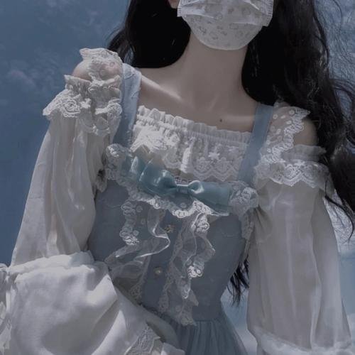小姑娘艾萝依